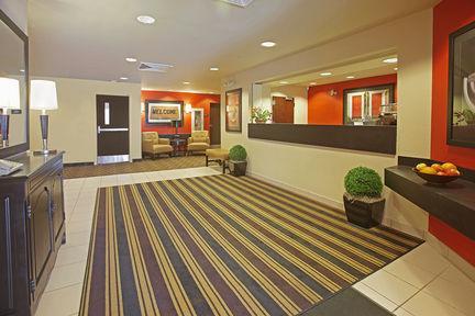Extended America - - Hilltop Mall Hotel